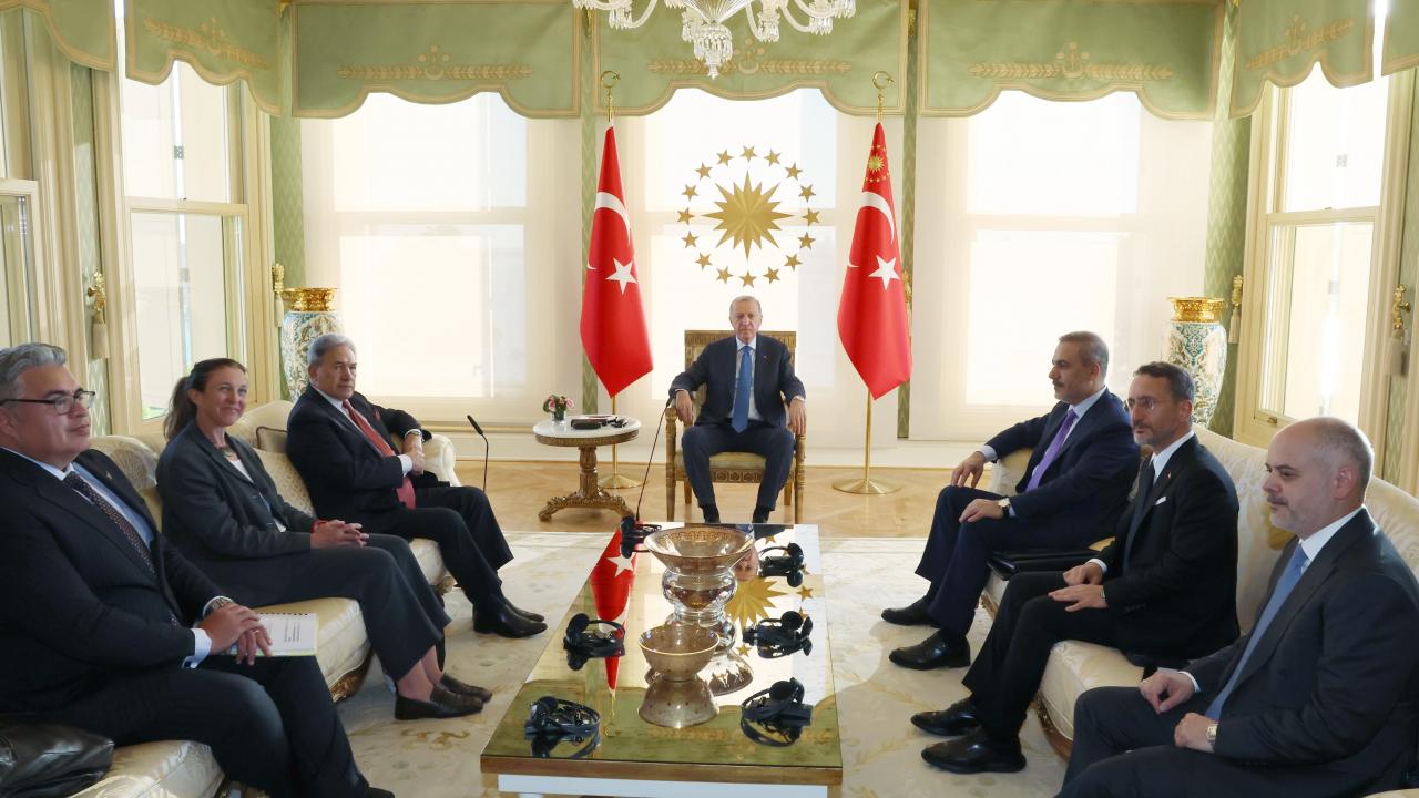 Erdoğan, Yeni Zelanda Başbakan Yardımcısı Peters’i kabul etti