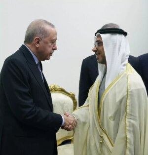 cumhurbaskani erdogan bae veliaht prensi al nahyani kabul etti cg3mytjS.jpg