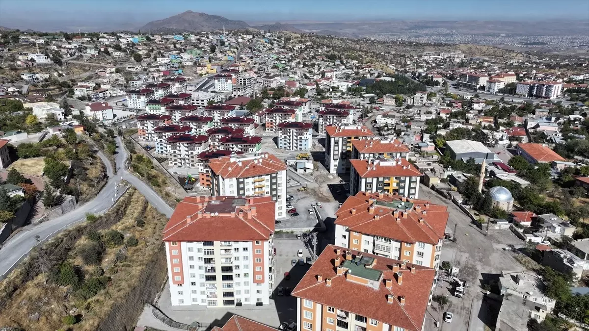 Hacılar’da TOKİ Projesi Çalışmaları Sürüyor