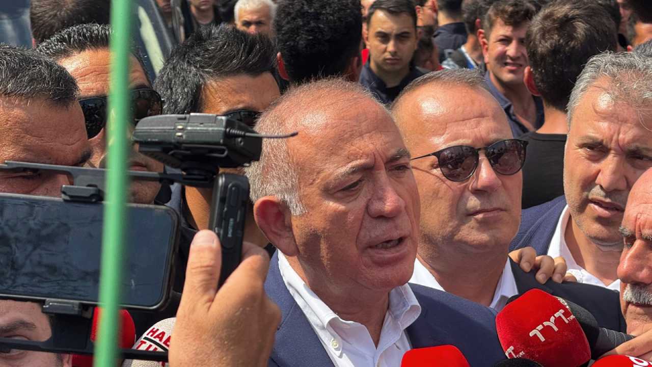 gursel tekin chp istanbulun banka hesaplarini da istedi k6mjXNkV.jpg