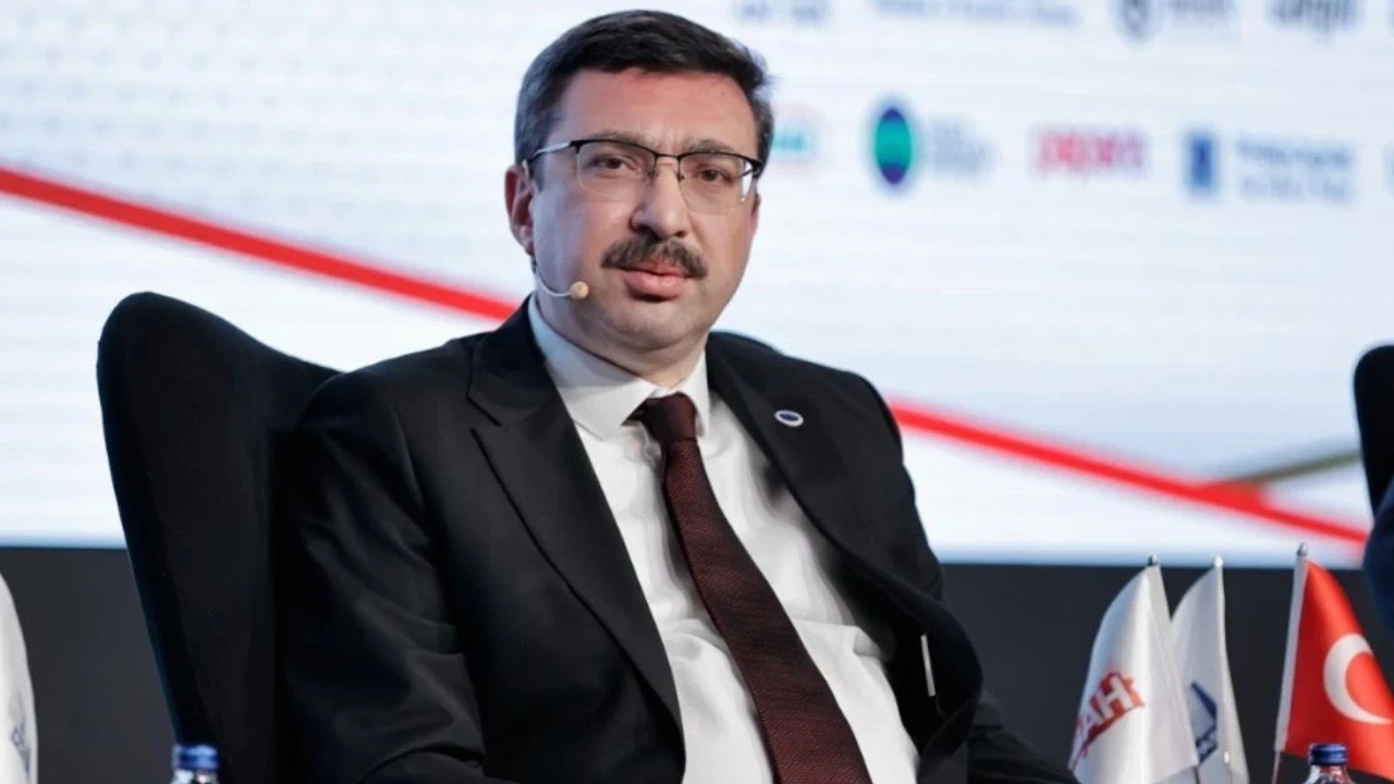 spk baskani gonul dunyaya acikladi fon manipulasyonunda lisans iptalleri gelebilir yx6JPKUZ.jpg