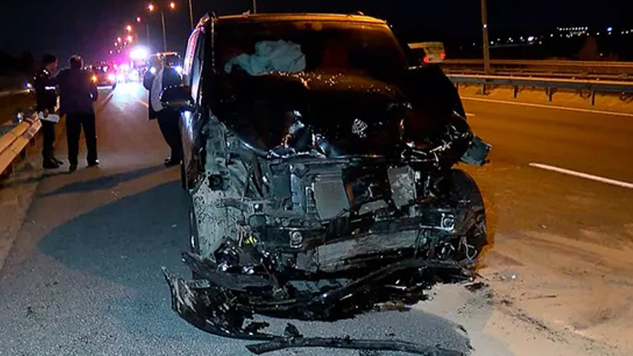 Eyüpsultan’da İki Araç Çarpıştı: 4 Yaralı