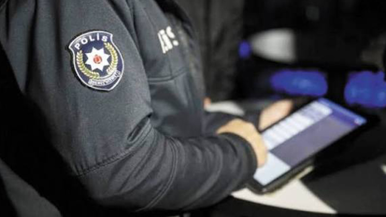 Sahillerde gece denetimi: 68 kişiye GBT sorgusu yapıldı Sahillerde gece denetimi 68 kisiye gbt sorgusu yapildi TkILiv9Z